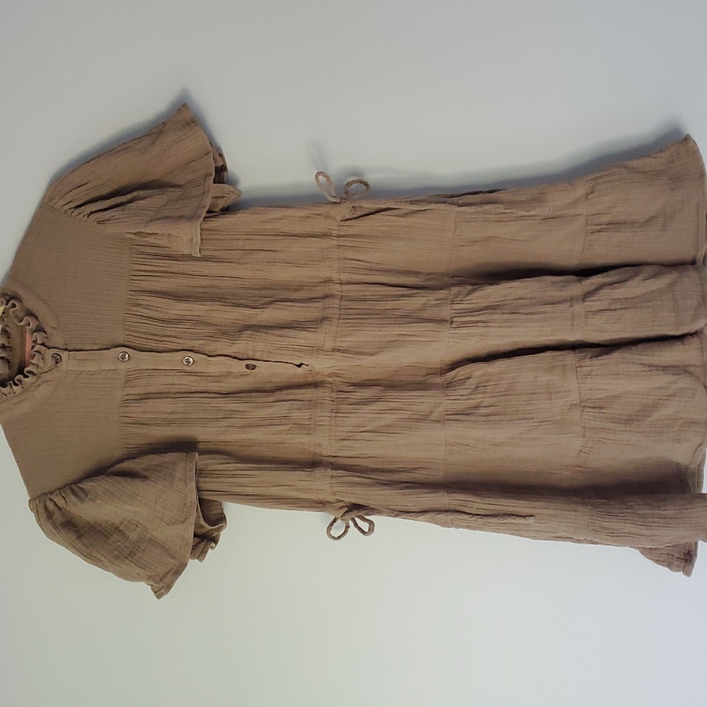 Neiman Marcus Brown Ruffled Button-Up Dress